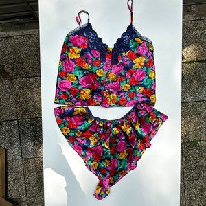 VICTORIAS SECRET vintage floral lingerie set